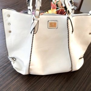 Need to less bags and room in closet